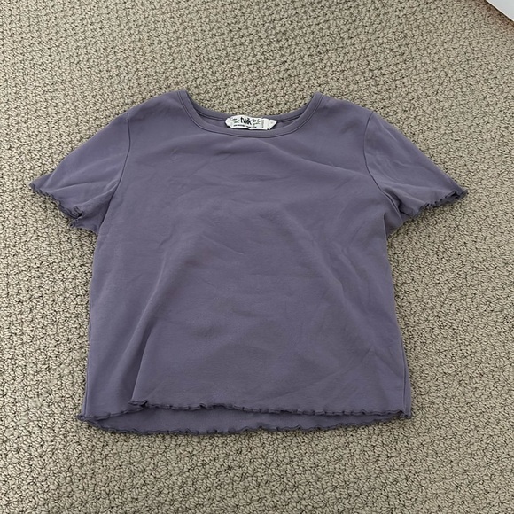 Purple Ruffled Trim Crop Top - Picture 3 of 5